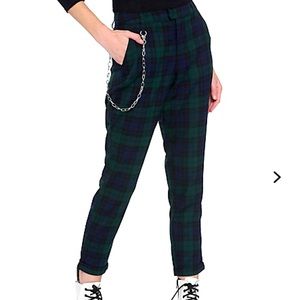 Size LG plaid pants with Chain